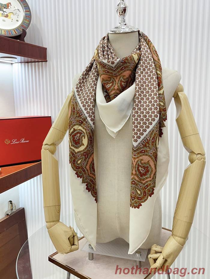 Loro Piana Scarf LPC00022 Loro Piana Scarf LPC00022