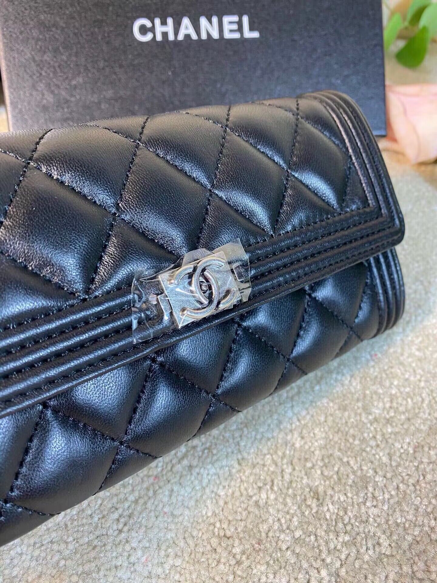 Chanel Boy Matelasse Long Wallet Black Sheepskin CHA5263 Silver Chanel Boy Matelasse Long Wallet Black Sheepskin CHA5263 Silver