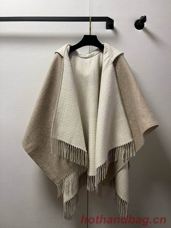 Fendi Cloak FDC00100 Fendi Cloak FDC00100