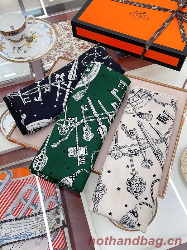Hermes Scarf HEC00885 Hermes Scarf HEC00885