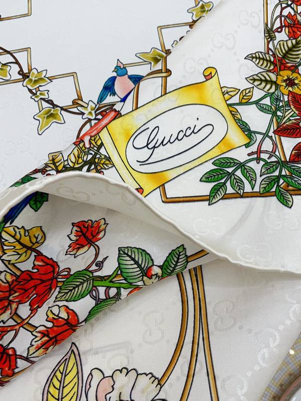 Gucci Scarf GUC00336 Gucci Scarf GUC00336