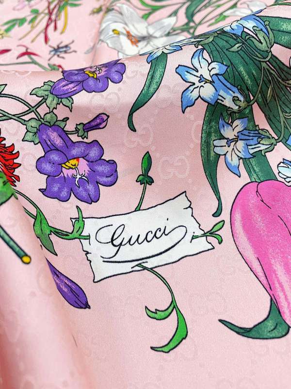 Gucci Scarf GUC00342 Gucci Scarf GUC00342