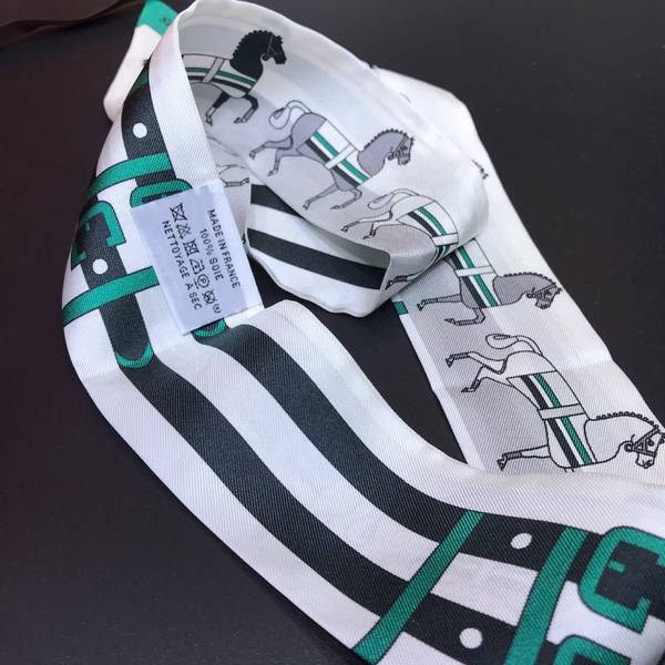 Hermes Scarf HEC00943 Hermes Scarf HEC00943