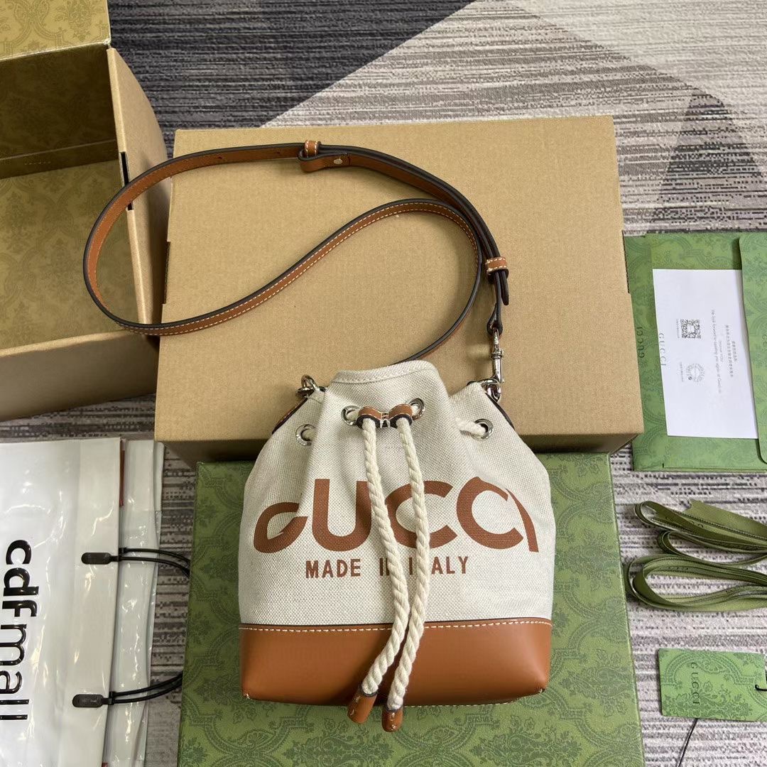 Gucci MINI SHOULDER BAG WITH GUCCI PRINT 777166 Beige