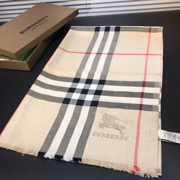 Burberry Scarf BBC00193 Burberry Scarf BBC00193