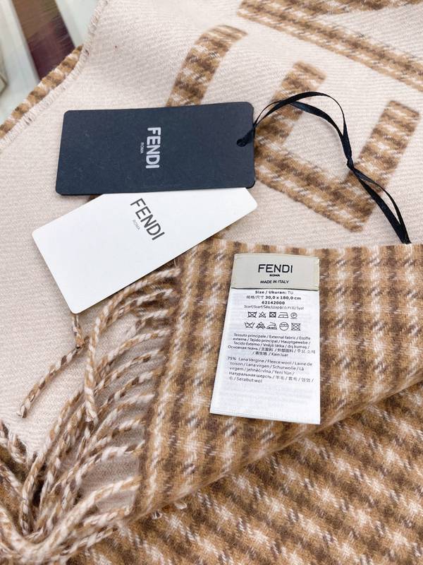 Fendi Scarf FDC00119 Fendi Scarf FDC00119
