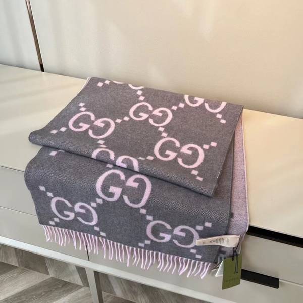 Gucci Scarf GUC00350 Gucci Scarf GUC00350