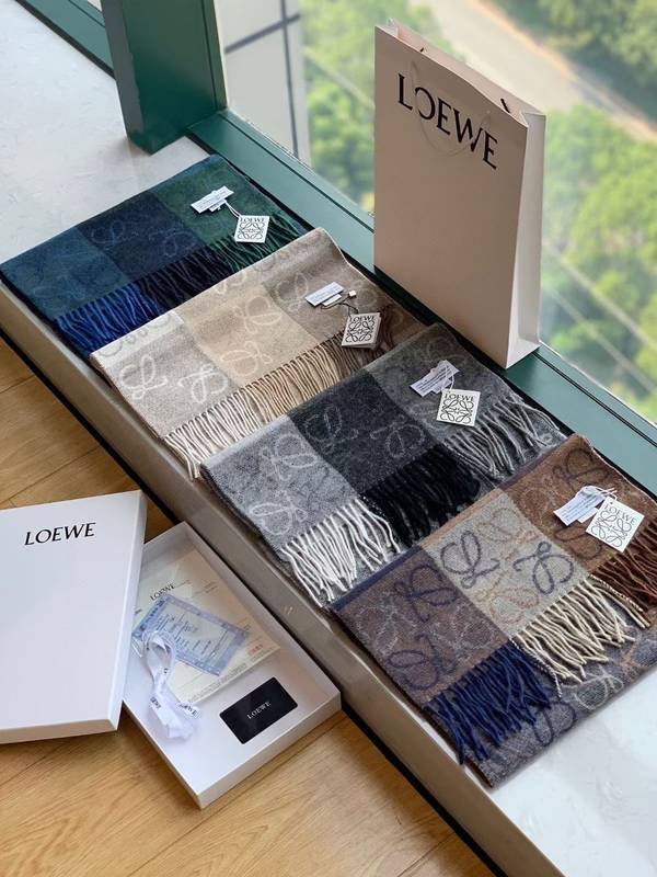 Loewe Scarf LOC00060 Loewe Scarf LOC00060