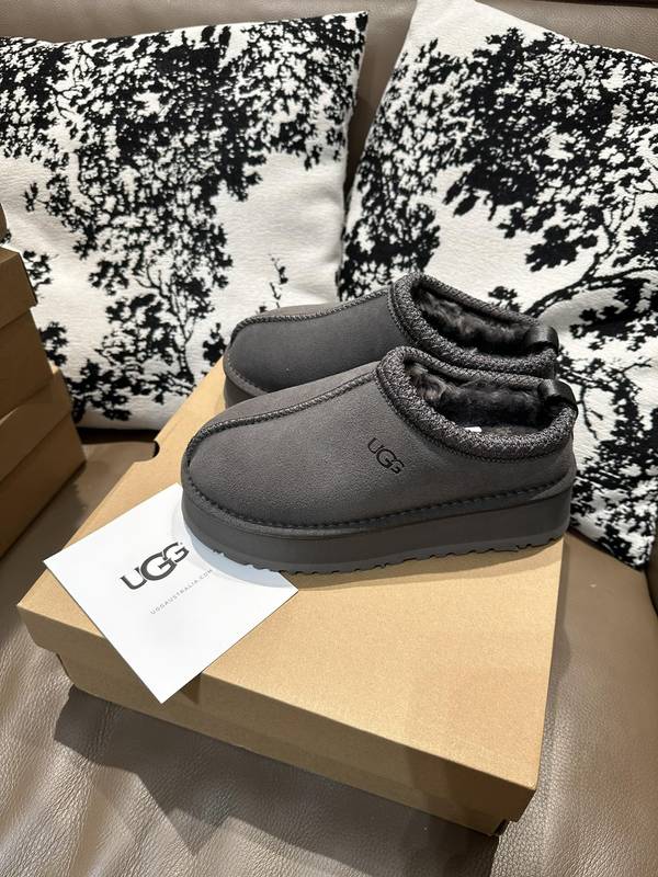UGG Couple Shoes UGS00197