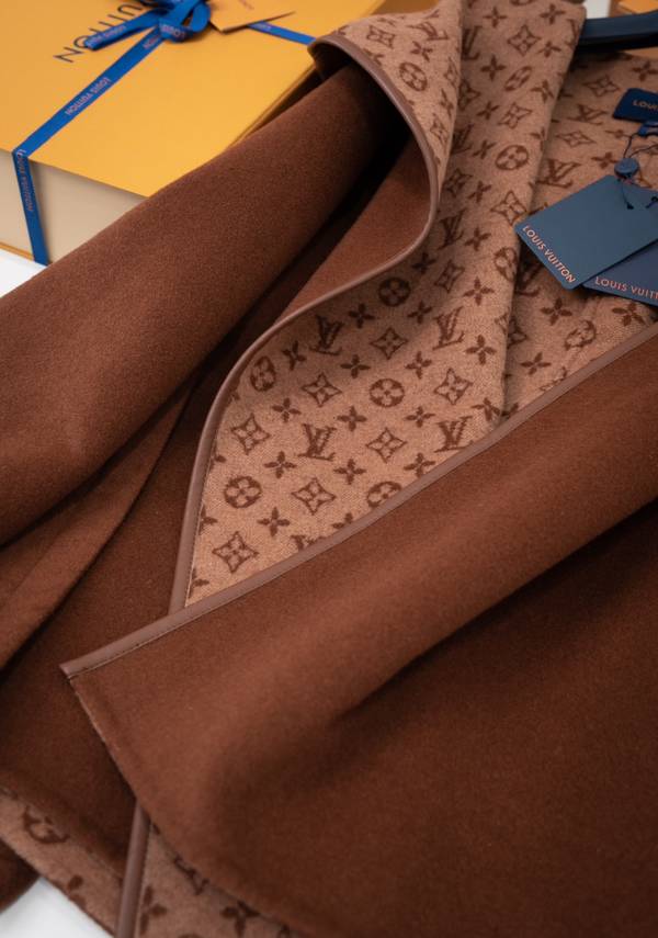 Louis Vuitton Top Quality Overcoat LVY00041 Louis Vuitton Top Quality Overcoat LVY00041