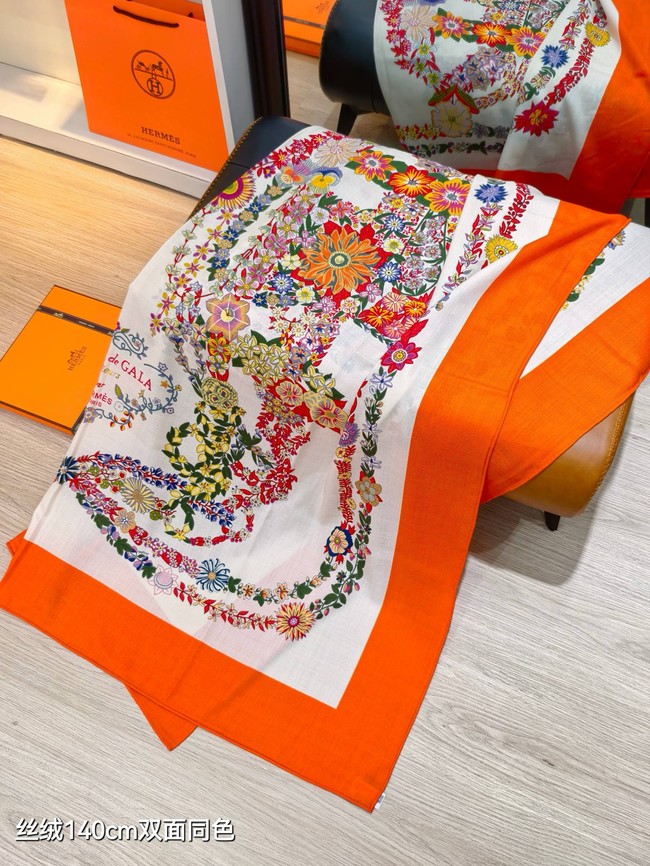 Hermes Shawl Cashmere and Silk KY137