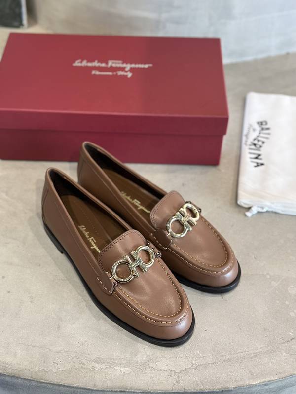 Ferragamo Shoes FMS00099