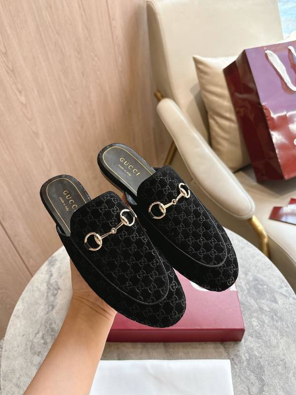 Gucci Shoes GUS00902 Heel 1.5CM