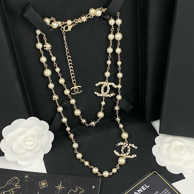 Chanel necklace CE81652