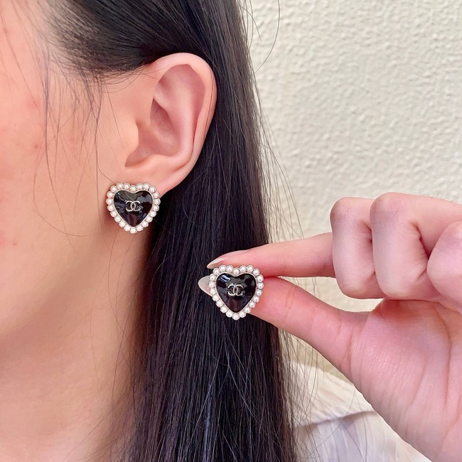 Chanel necklace& Earring CE81721