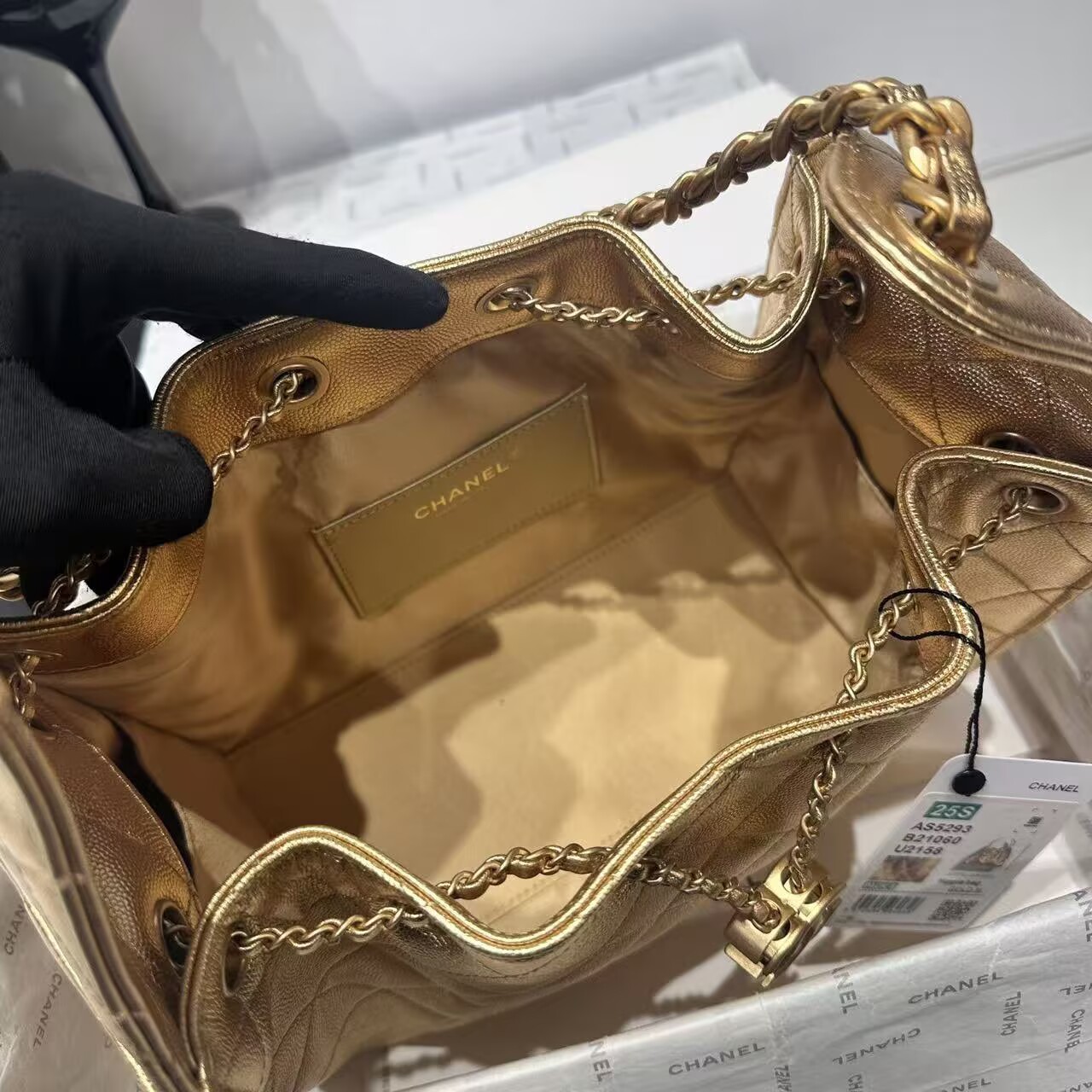 CHANEL 25 SMALL HANDBAG AS5293 New Gold CHANEL 25 SMALL HANDBAG AS5293 New Gold