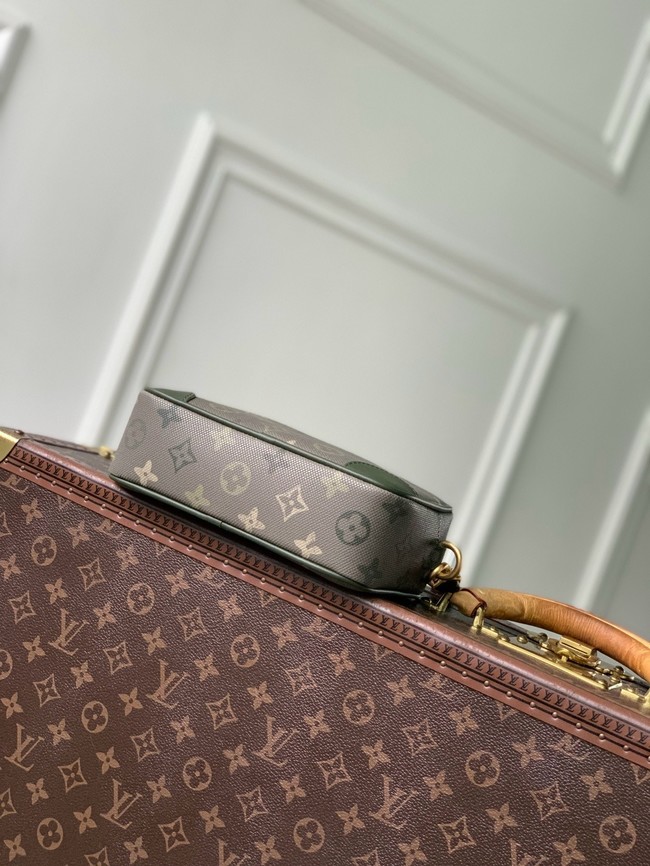 Louis Vuitton Trocadero Wearable Wallet M26937 black