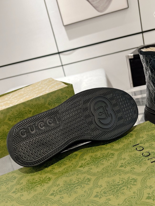 Gucci Womens boot with merino wool lining 857912-6