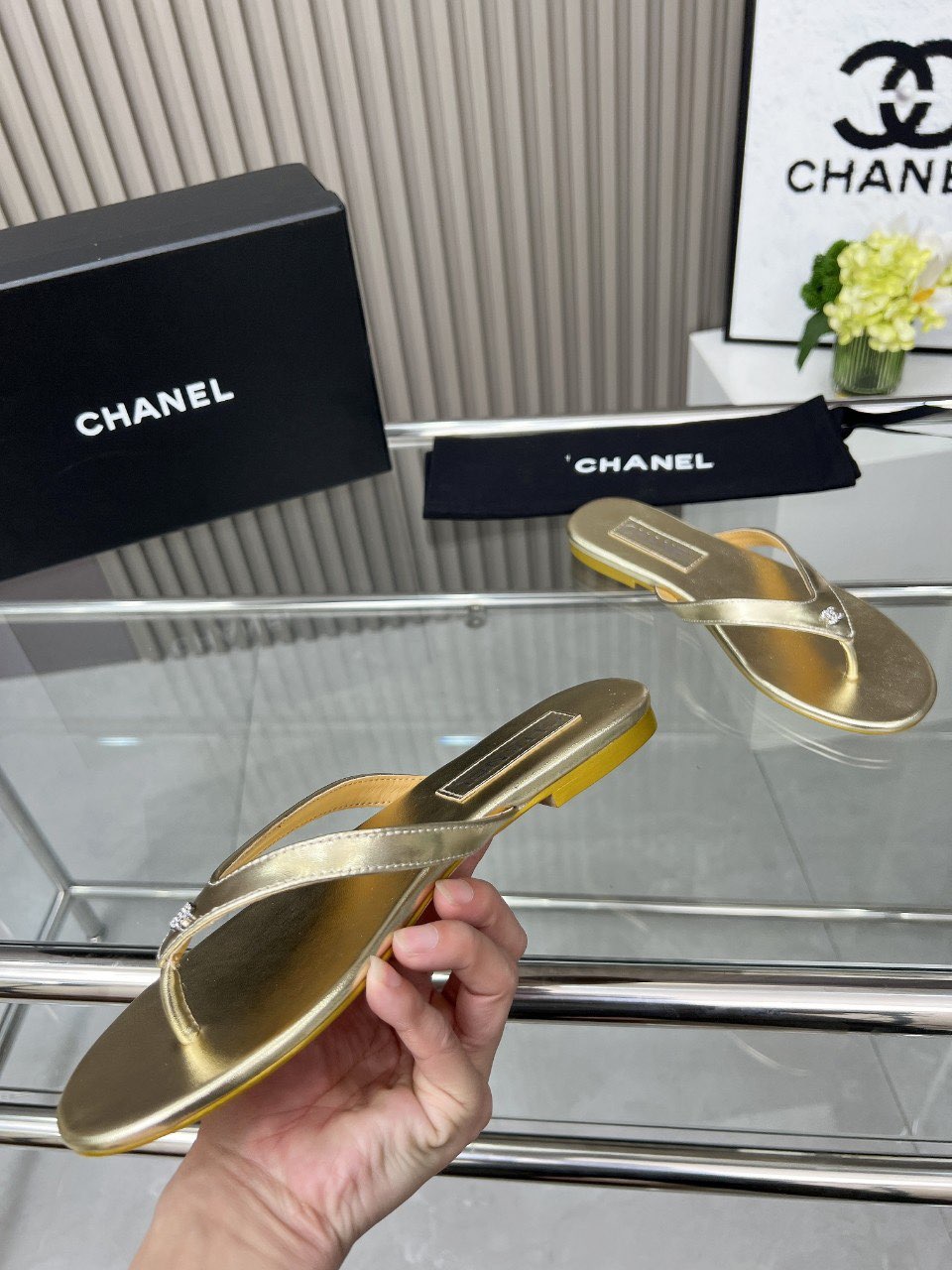 Chanel Sandal Shoes C63012 Gold