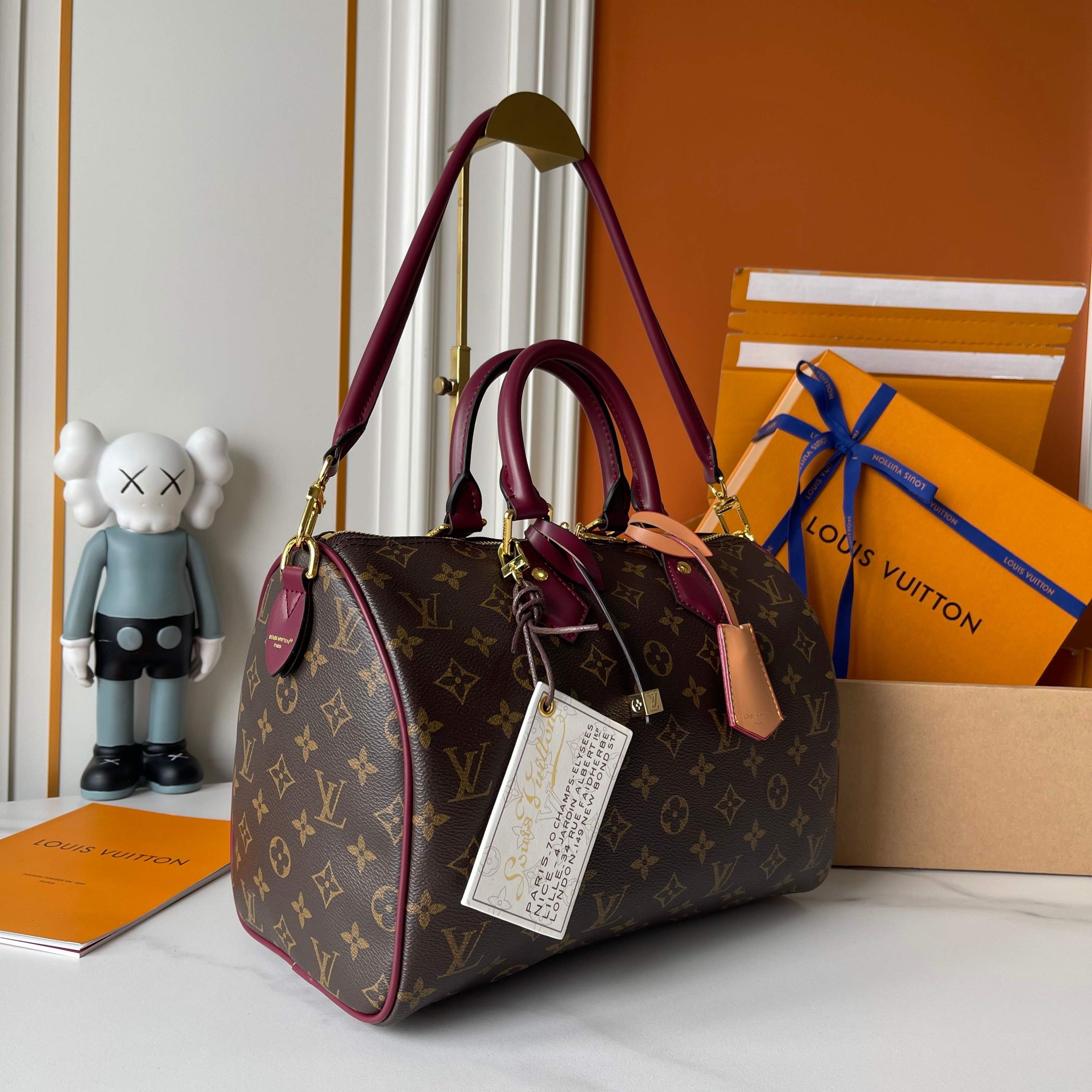 Louis Vuitton Monogram Canvas Speedy 30 Bandouliere M28379 Wine Louis Vuitton Monogram Canvas Speedy 30 Bandouliere M28379 Wine