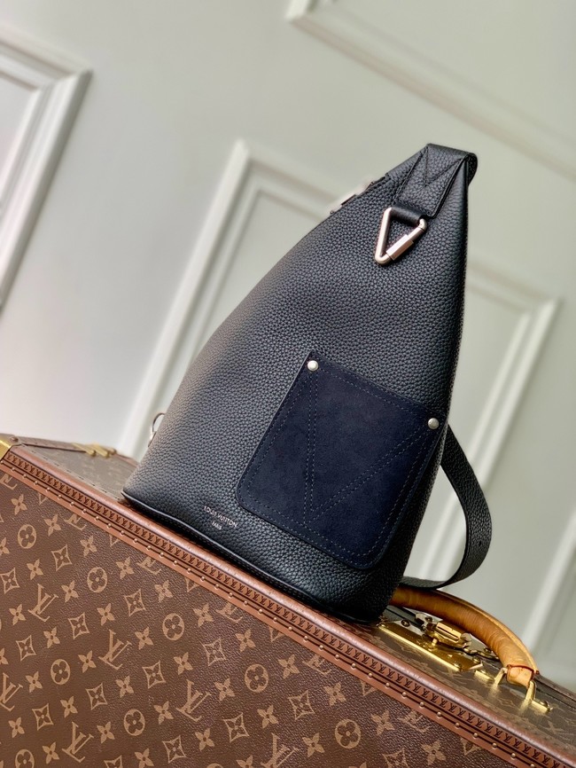 Louis Vuitton Delta Slingbag M27060 black
