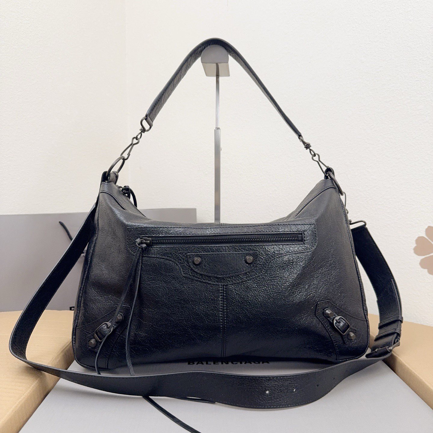 Balenciaga Original Leather Handbag 2185 Black