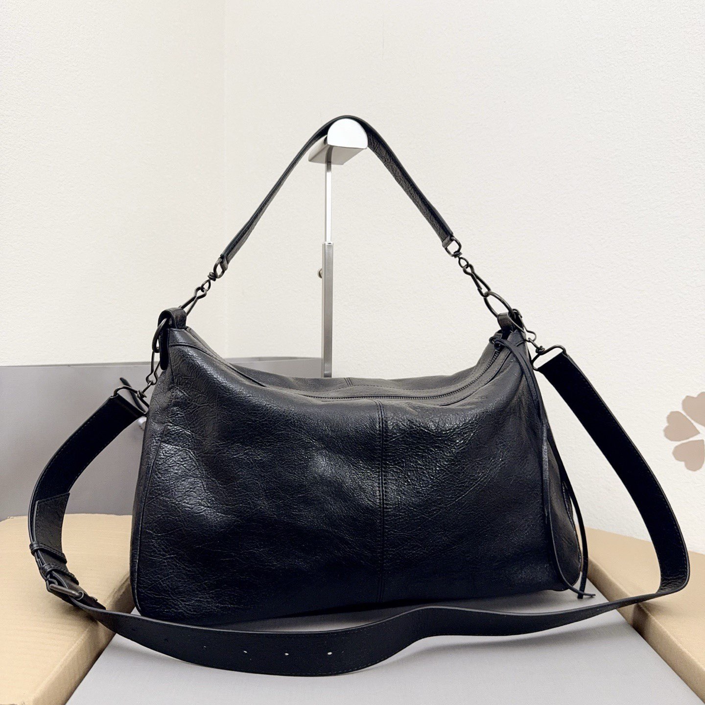 Balenciaga Original Leather Handbag 2185 Black