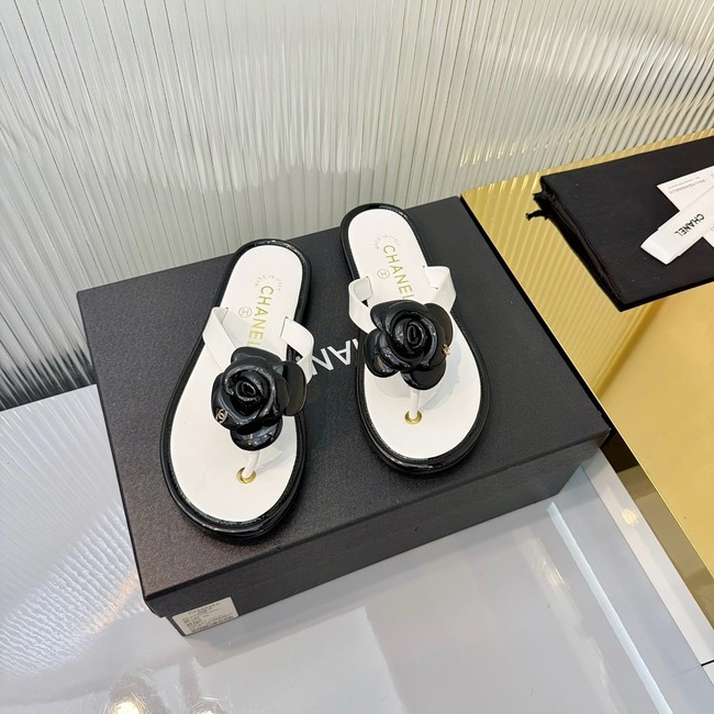 Chanel Thongs 55764-4