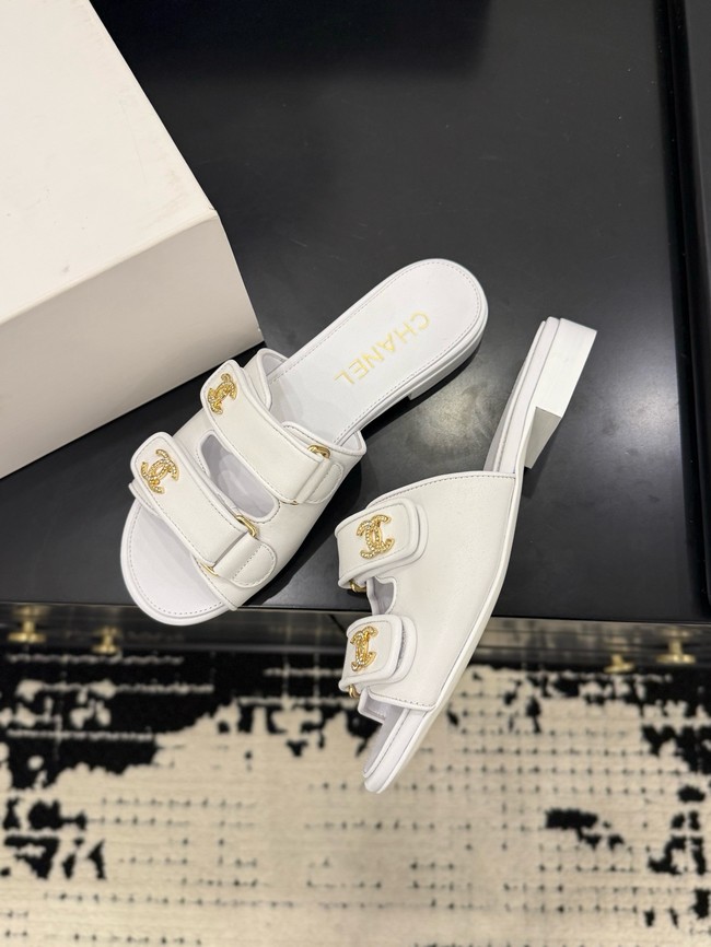 Chanel Mules 66918-1
